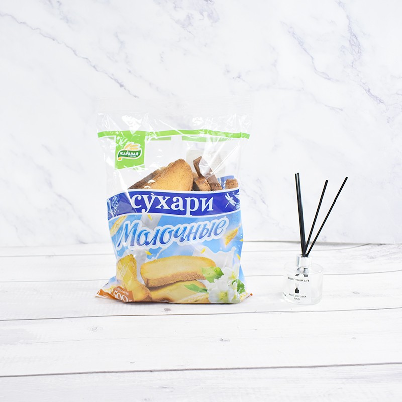俄罗斯进口面包干牛奶味葡萄干味面包干零食Karaway牌500g